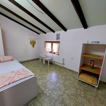 Incredible Apartment With A Mountain View - Matka Üsküp Dış mekan fotoğraf