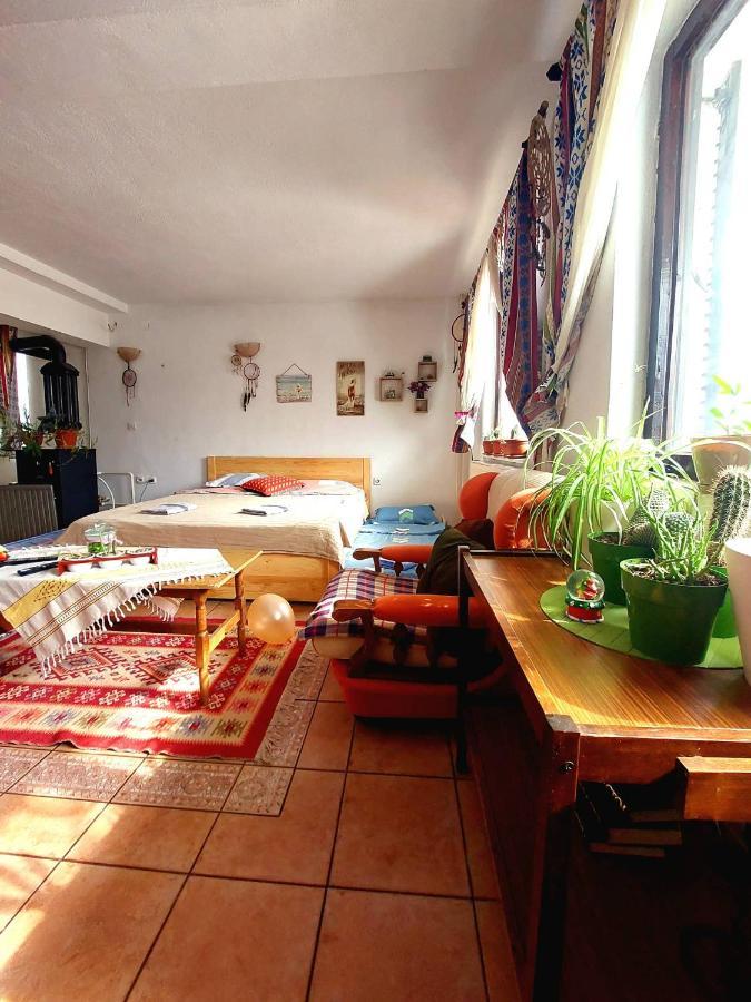 Incredible Apartment With A Mountain View - Matka Üsküp Dış mekan fotoğraf
