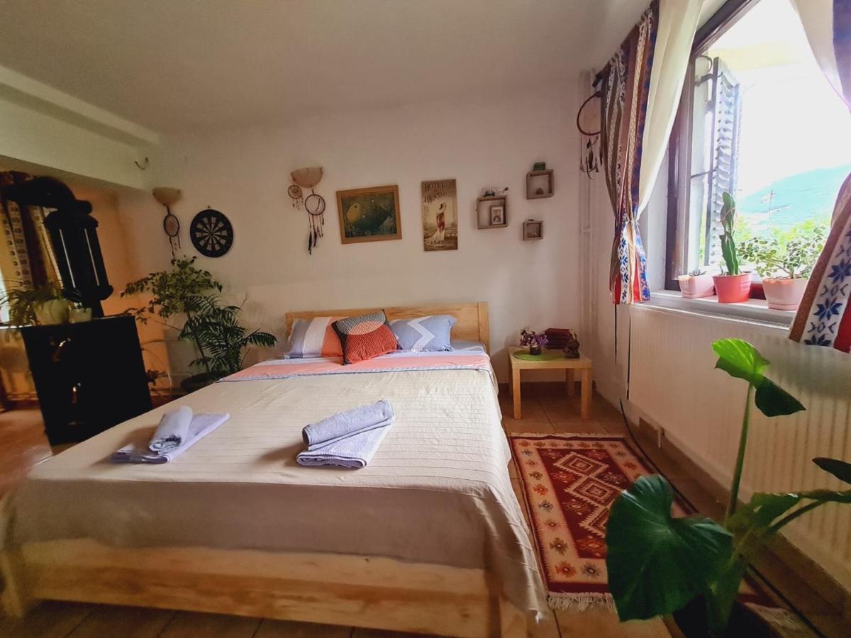 Incredible Apartment With A Mountain View - Matka Üsküp Dış mekan fotoğraf