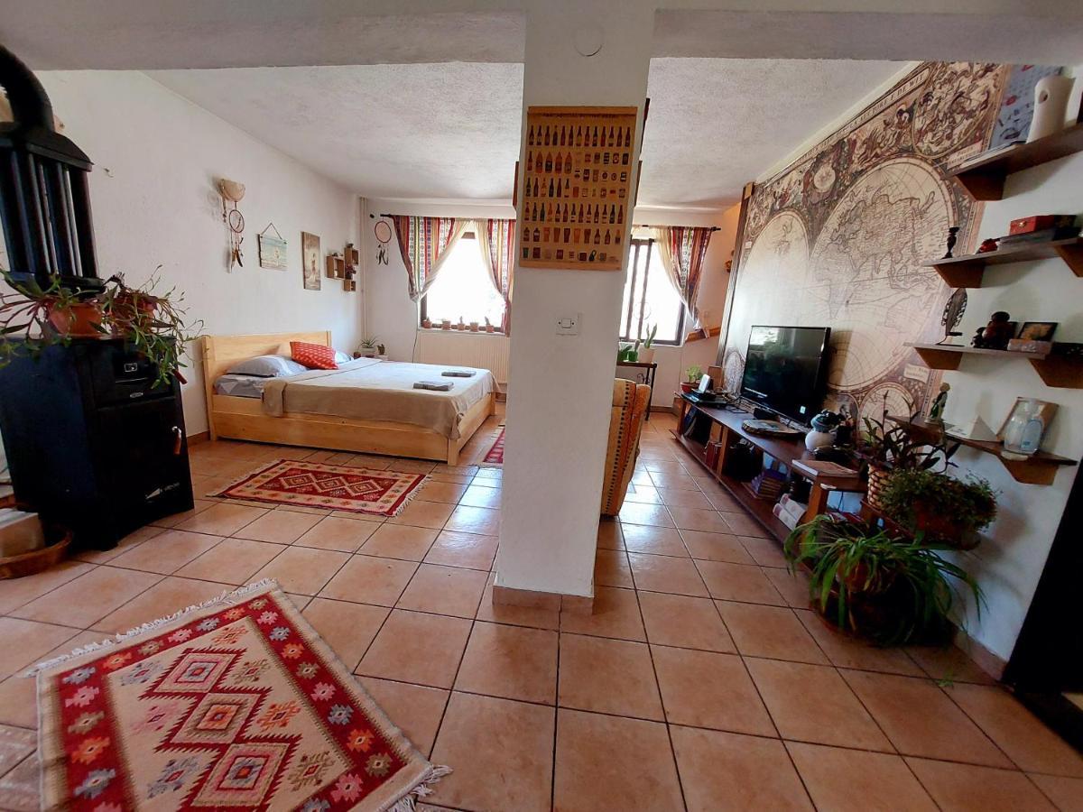 Incredible Apartment With A Mountain View - Matka Üsküp Dış mekan fotoğraf