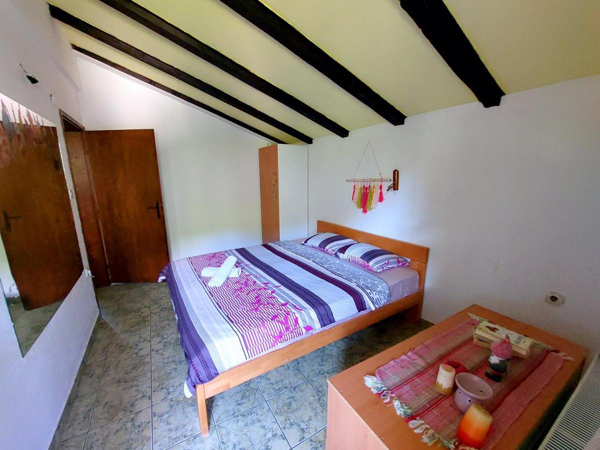 Incredible Apartment With A Mountain View - Matka Üsküp Dış mekan fotoğraf